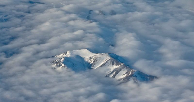 over the clouds_southern alps.jpg